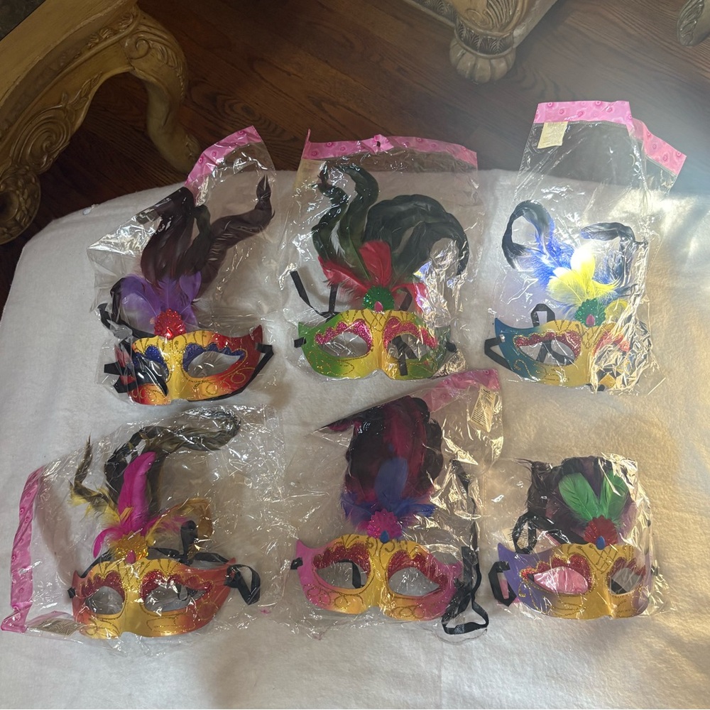 Colorful Masquerade Masks Set - Picture 2 of 3